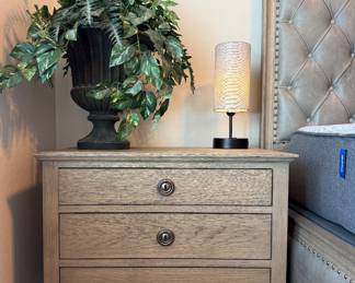 Restoration Hardware Queen Bed Frame-Tufted, 2 Nightstands, Lamps N/A , Faux Greenery