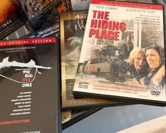 DVD's: Thriller, Drama, Comedy, Military, War, Action, Horror, Documentary, Western, Classics...