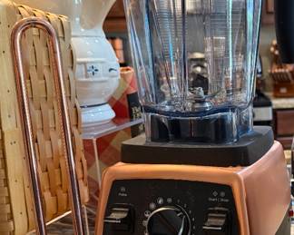 Vitamix Heritage Collection Pro Series 750 Blender, Paper Towel Holder