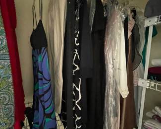 Lady’s clothing