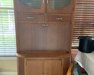 Deco cabinet