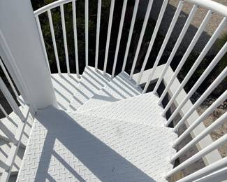 Spiral staircase