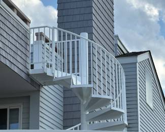 Spiral staircase