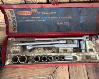 Socket set