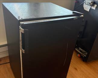 Wine cooler