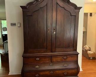 18th Century Dutch Bobme Armoire