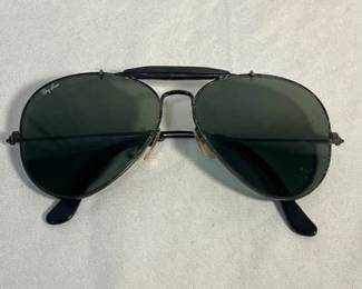 1980s RayBan Outdoorsman Black Sunglasses