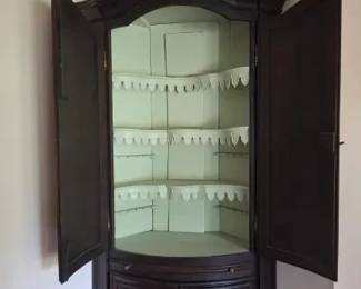 sale cover Antique Corner Hutch With Scalloped Shelves