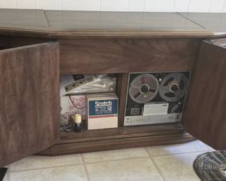 console stereo w/reel to reel