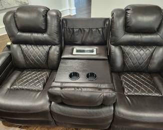 Star power reclining console dual power, leather sofas