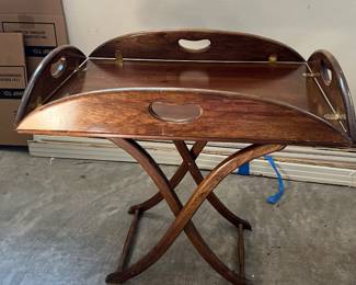Custom tray and stand, can be used together or separately