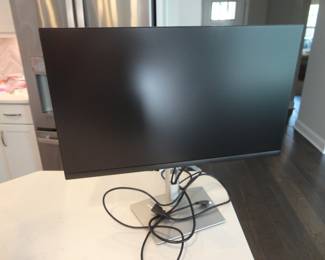 Dell Monoitor (2022)