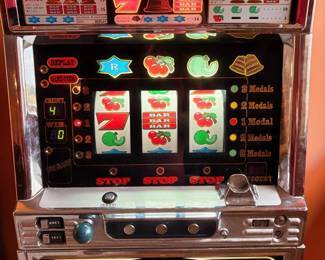 Golden Bell Pachislo Machine Token Operated