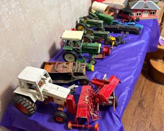 Antique farm toys