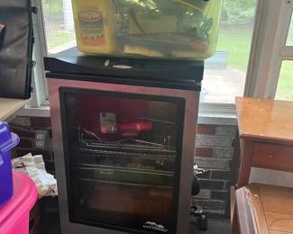 Smoker, grill items