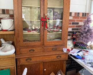 Antique hutch, Christmas decorations