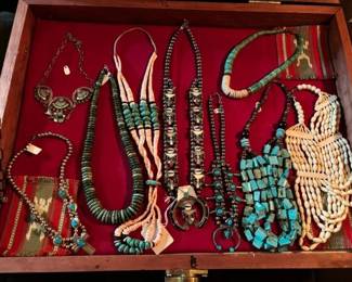 TOURQUOISE AND SILVER LARGE NECKLACES