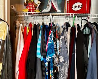 Men’s clothes Large