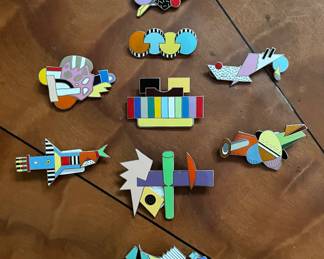Memphis jewelry  Sottsass, DeLucchi, du Pasquier 