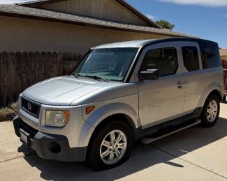 Vehicle; Honda Element