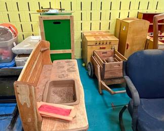 Community Playthings Wooden Play Kitchen Sink Unit