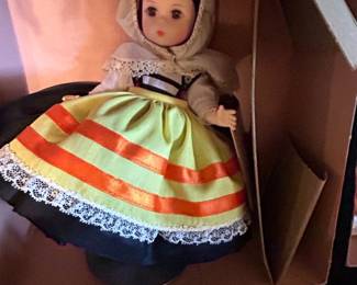 Madame Alexander Doll - Greece #565