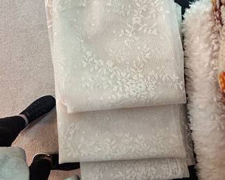 3 Vintage Floral Lace Fabric Panels