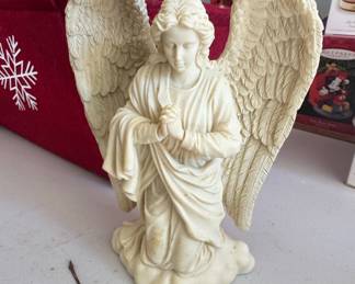 Kneeling Angel Figurine