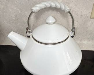 Vintage White Enamel Tea Kettle with Twisted Rope Handle