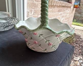 Vintage Ceramic Rose-Pattern Woven Basket with Twisted Handle