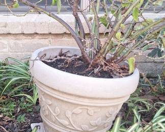 Decorative Resin Garden Planter