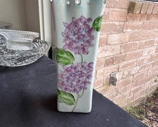 Vintage Hand-Painted Hydrangea Pierced Rim Vase