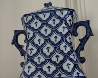 Bombay Company Blue and White Sugar and Creamer Set
