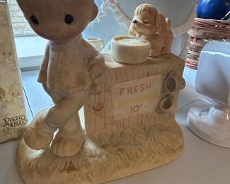 Precious Moments 'Thank You For Coming To My Ade' Figurine E-5202