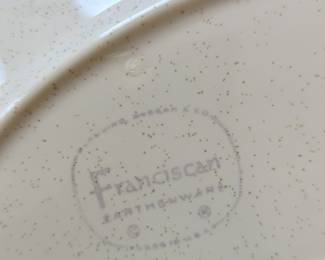 Franciscan Earthenware 'Starburst' Pattern Dinnerware Set