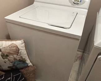 GE Top-Load Washing Machine