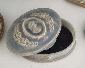 Vintage Neoclassical Cameo Trinket Box