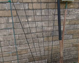 Fan-Style Garden Trellis