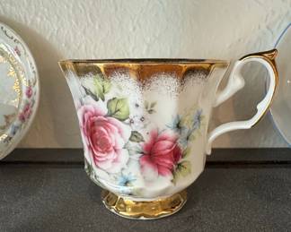 Elizabethan Fine Bone China