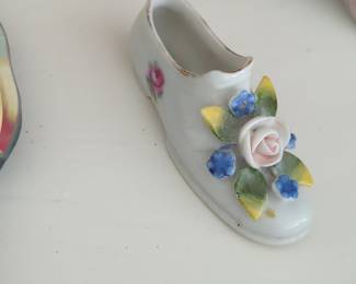 Vintage Miniature Porcelain Shoe Figurine with Applied Flowers, Occupied Japan