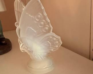 Lalique Papillon Butterfly Figurine