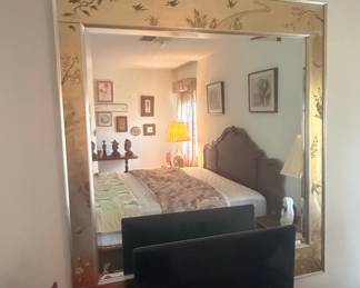 La Barge Chinoiserie Style Églomisé Mirror