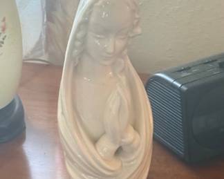 Vintage Haeger Praying Madonna Planter