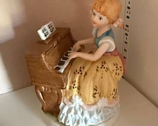 Vintage Porcelain Girl at Piano Musical Figurine - Plays 'You Light Up My Life'