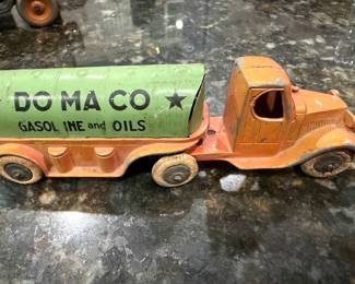 Vintage Tootsie 1930's Domaco Tank Truck