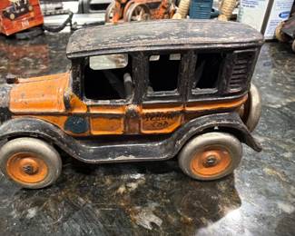 Rare 5" Arcade Cast iron Yellow Cab