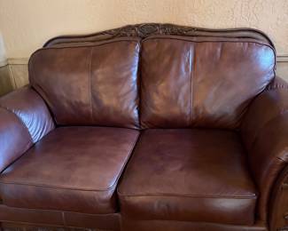 Gorgeous Leather Love Seat