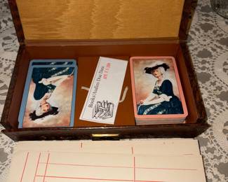 Vintage bridge game in Leather case
