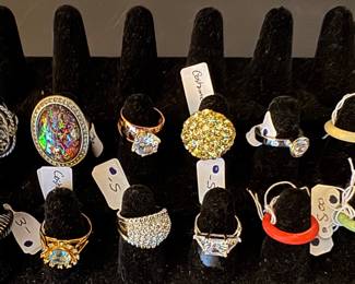 Costume rings