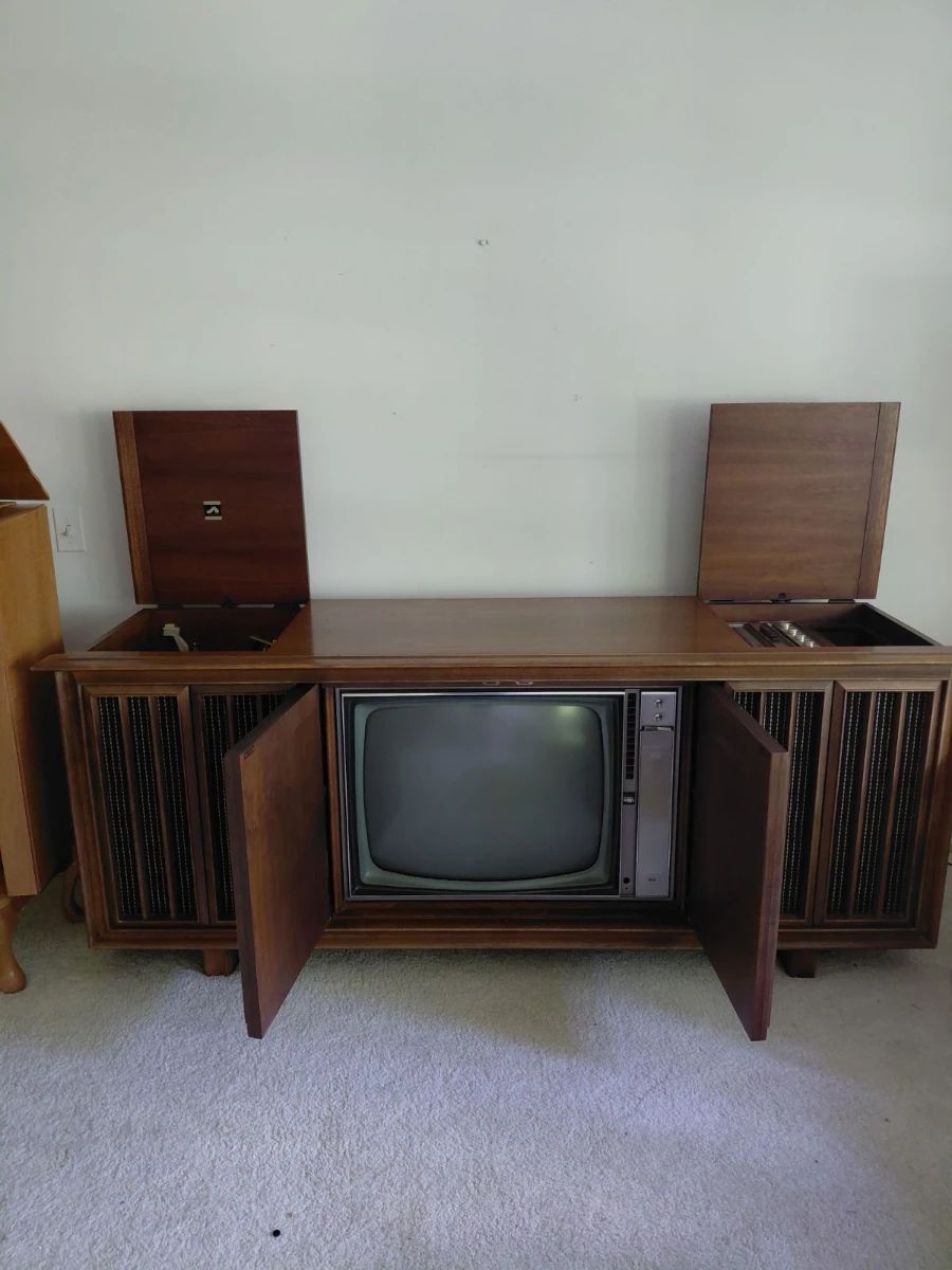 RCA Victor New Vista console - television, AM/FM stereo and turntable in one cabinet